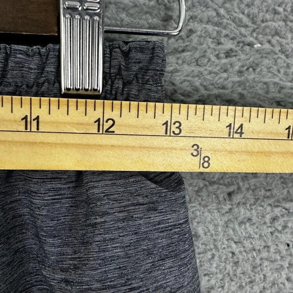 Adidas shorts‎ Men’s small gray athletic pockets Drawstring Soccer running woven - Picture 3 of 8